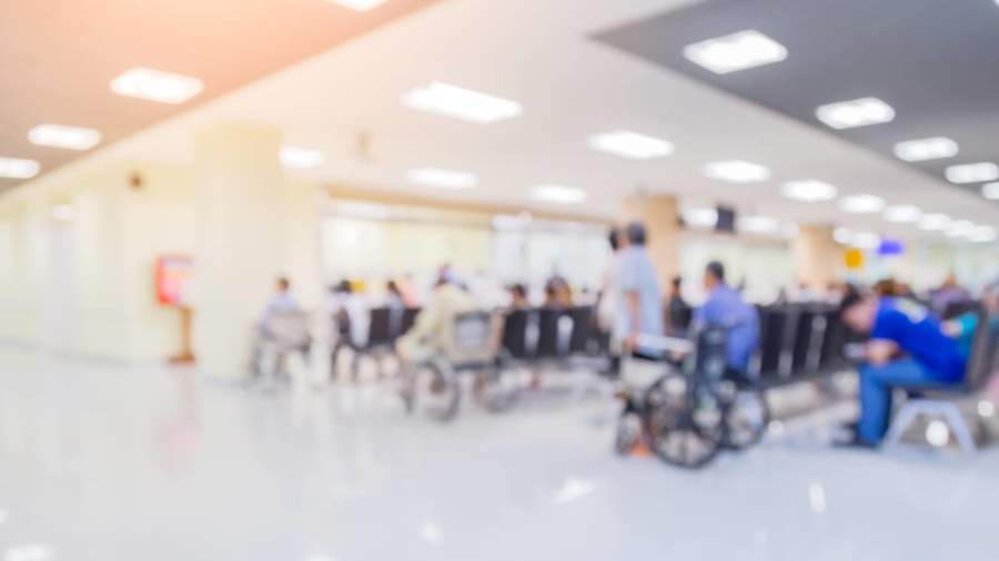 Estratégias de Gestão para Cortar Custos Hospitalares em Emergências